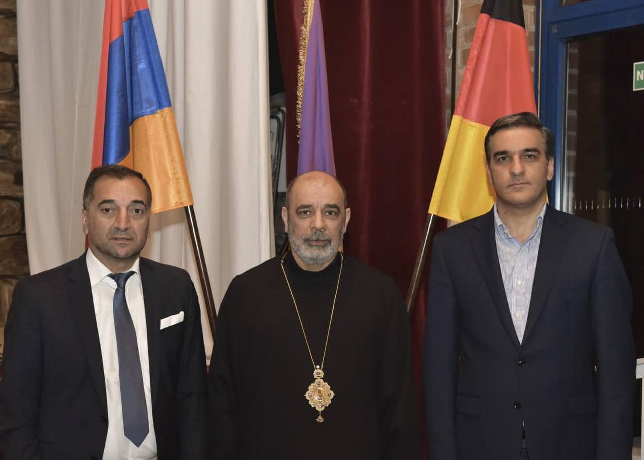 344366553_181629391459144_7169320541809821960_n