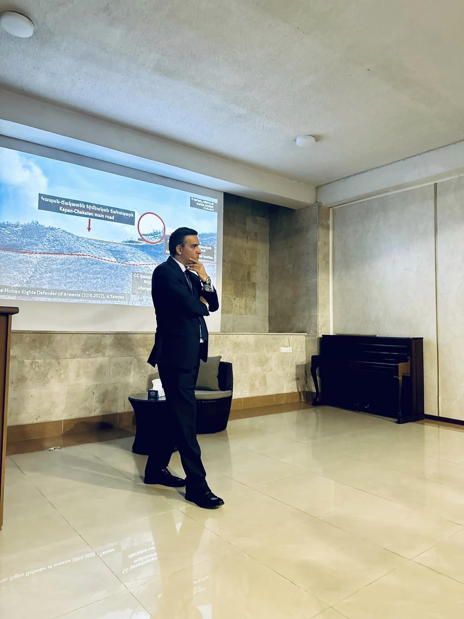 Քննարկում սահամանյին հարցերի շուրջ